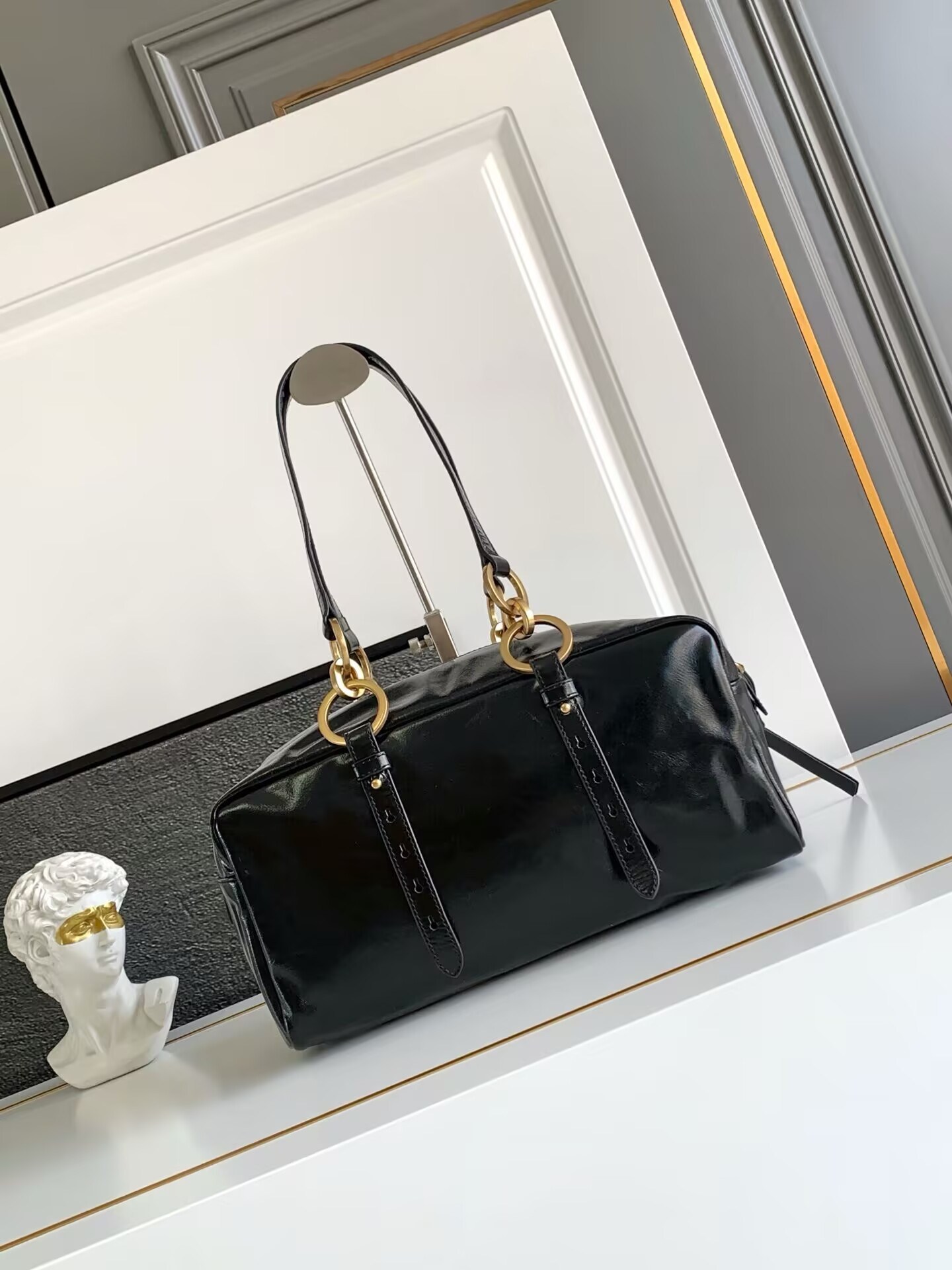 Pra*a dangle medium leather top-handle bag 14x30x13.5cm