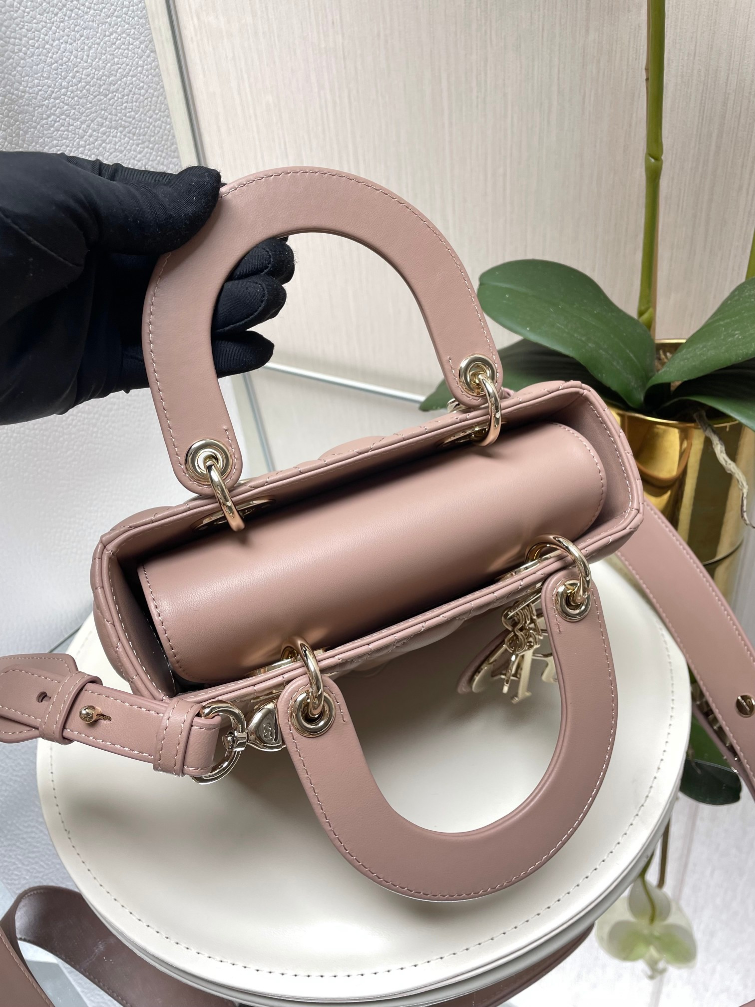 small lady D*or my abcD*or bag blush 8 x 6.5 x 3 inches