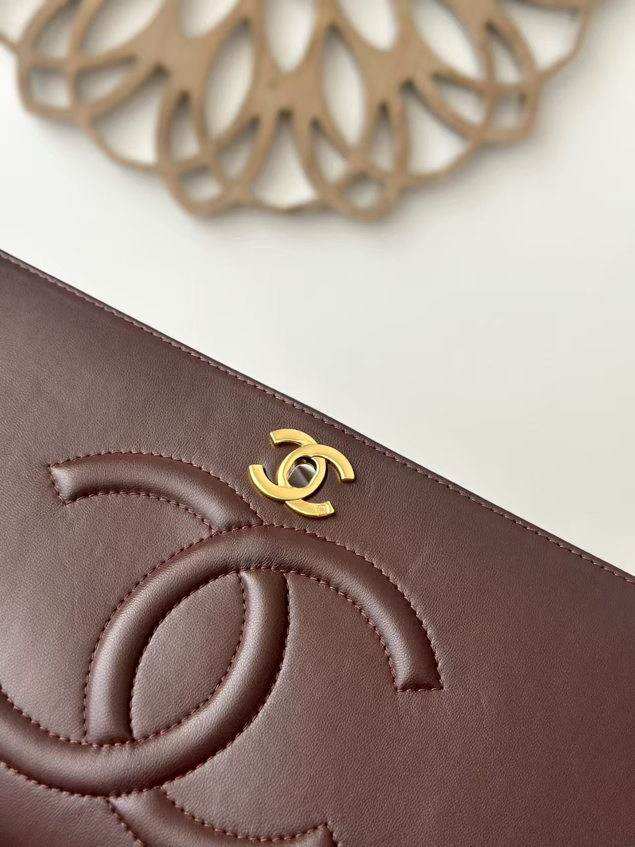 Ch*el shoulder chain bag 33x11x23cm