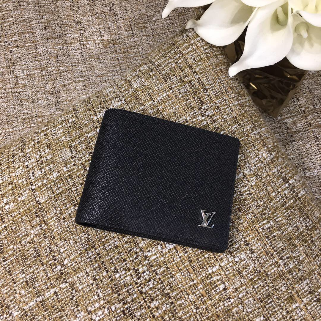 LV MULTIPLE WALLET M30295