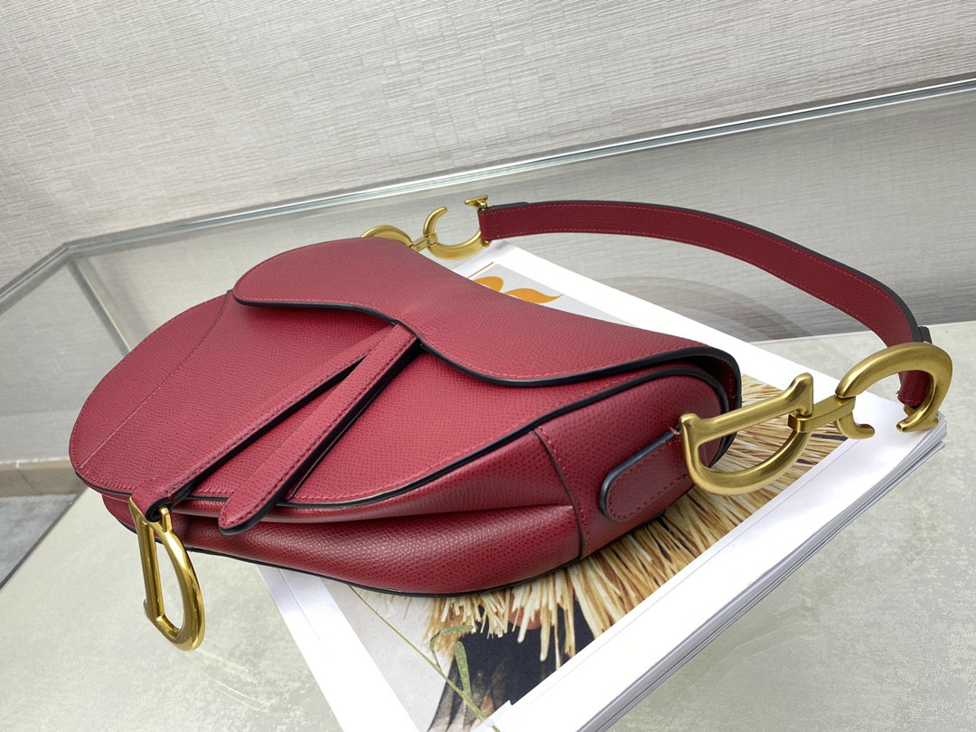D*or saddle bag amaryllis red grained calfskin 25.5x20x6.5cm