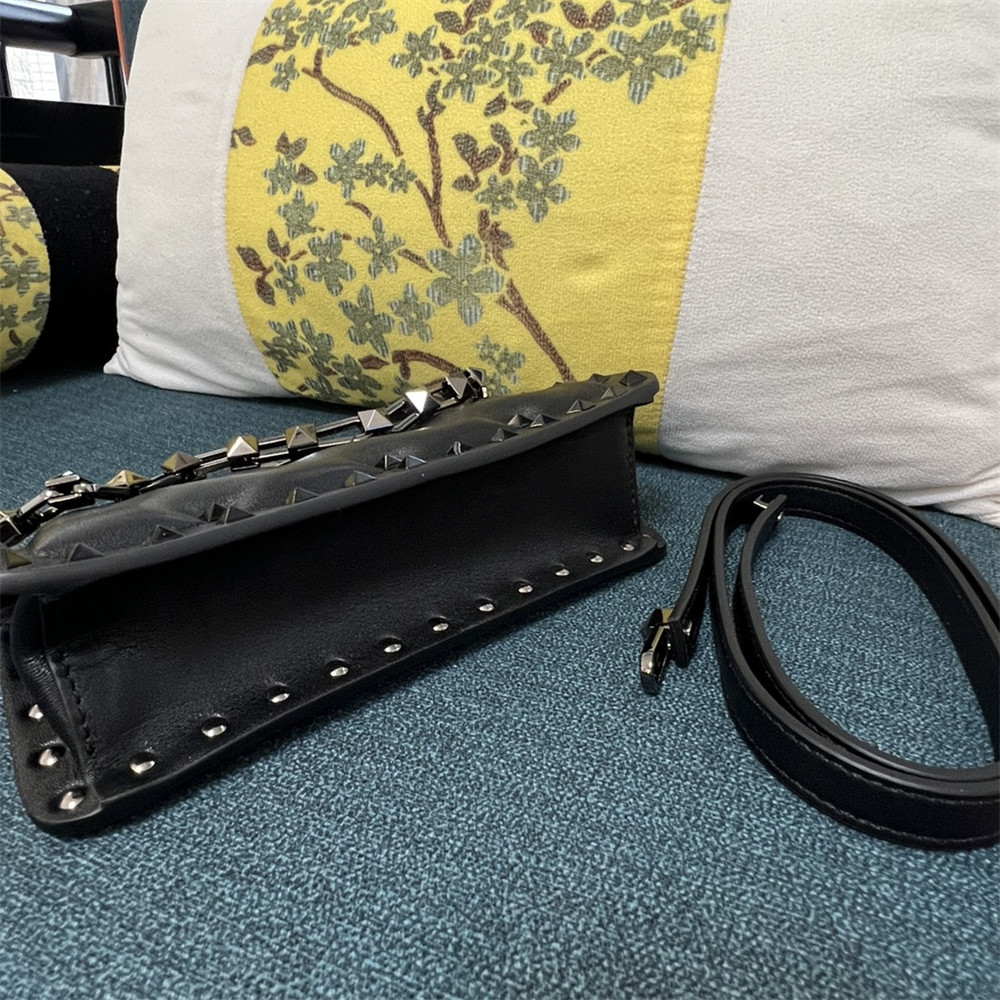VALENTINO GARAVANI SMALL ROCKSTUD PADDED NAPPA HANDBAG BLACK