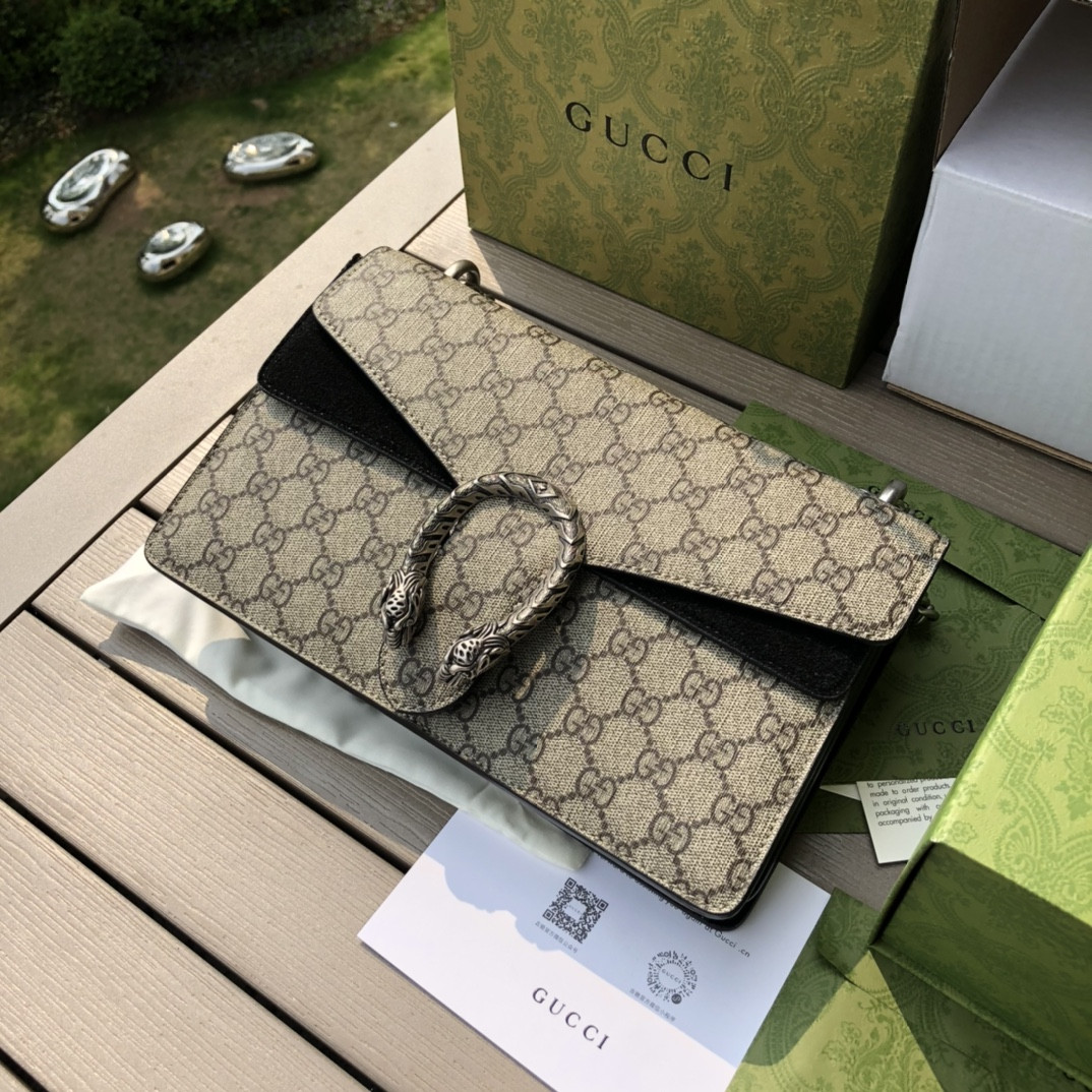 G*u*i dionysus small shoulder bag 11"wx7"hx3.5"d