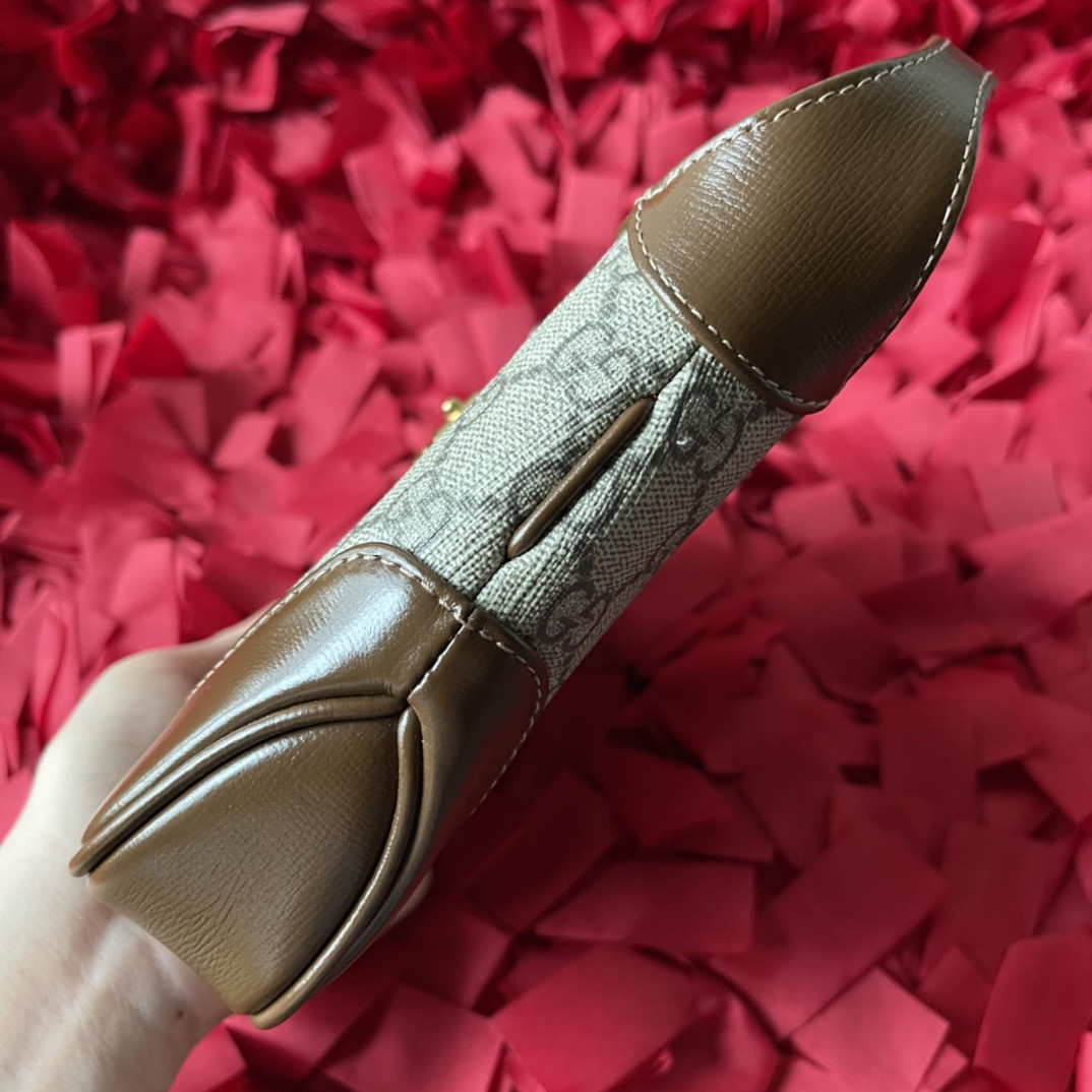 G*u*i jackie 1961 mini shoulder bag 7.5"w x 5.1"h x 1.2"d