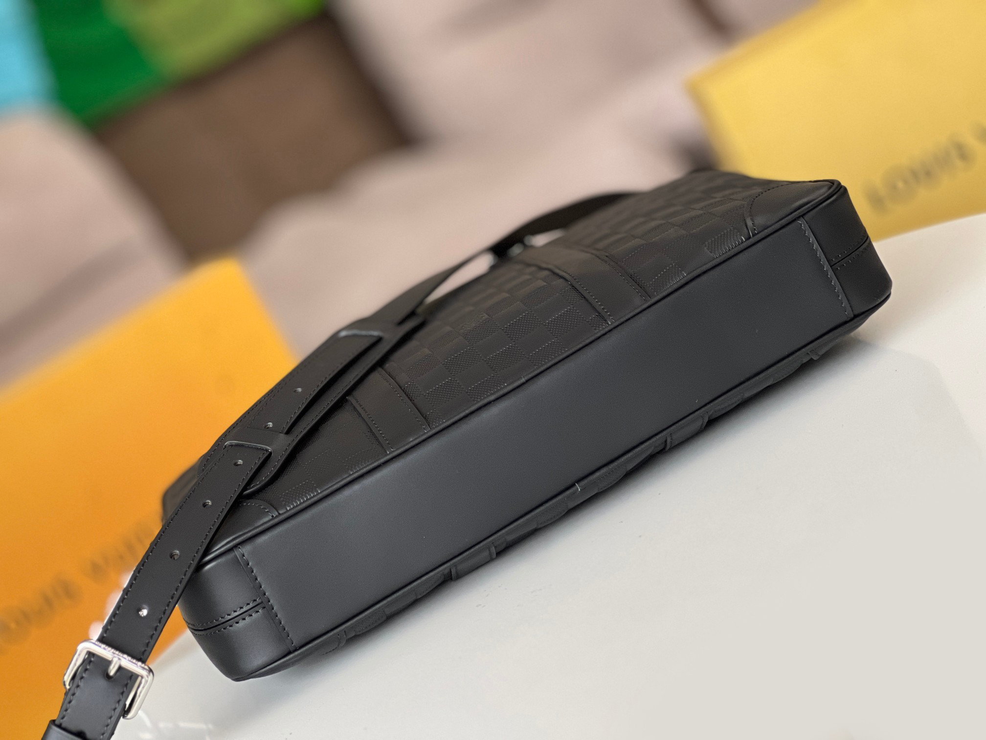 LV N40444 Porte-Documents Voyage PM 36.5 x 27.5 x 6 cm