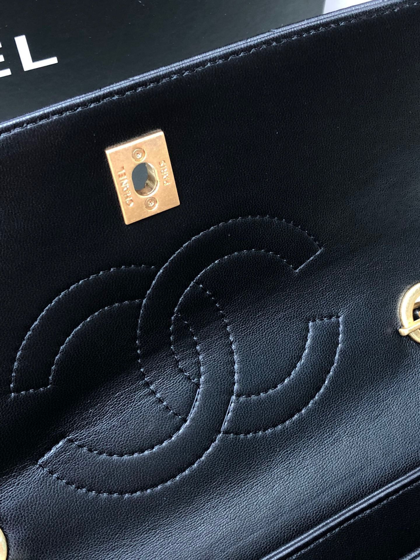 Ch*el flap bag with top handle 6.6 × 9.8 × 4.7 in