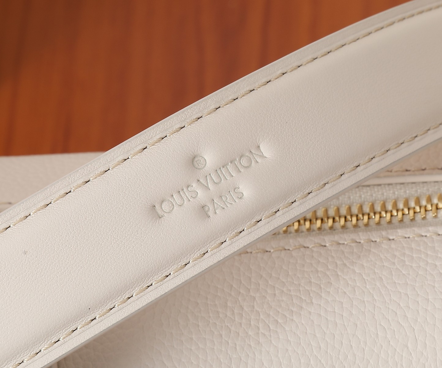 LV Side Trunk PM M23915  7.1 x 4.9 x 3.1 inches