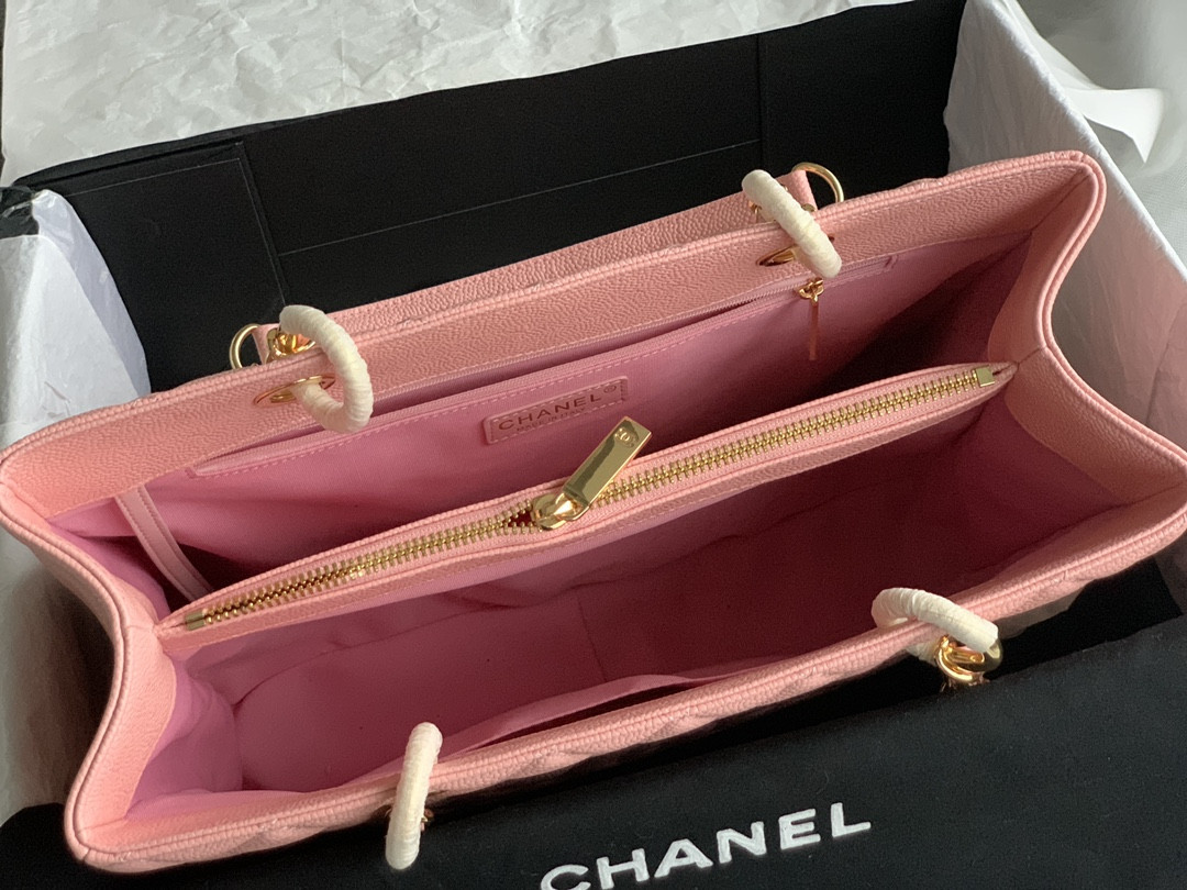 Ch*el gst caviar leather hardware 24x33x13cm