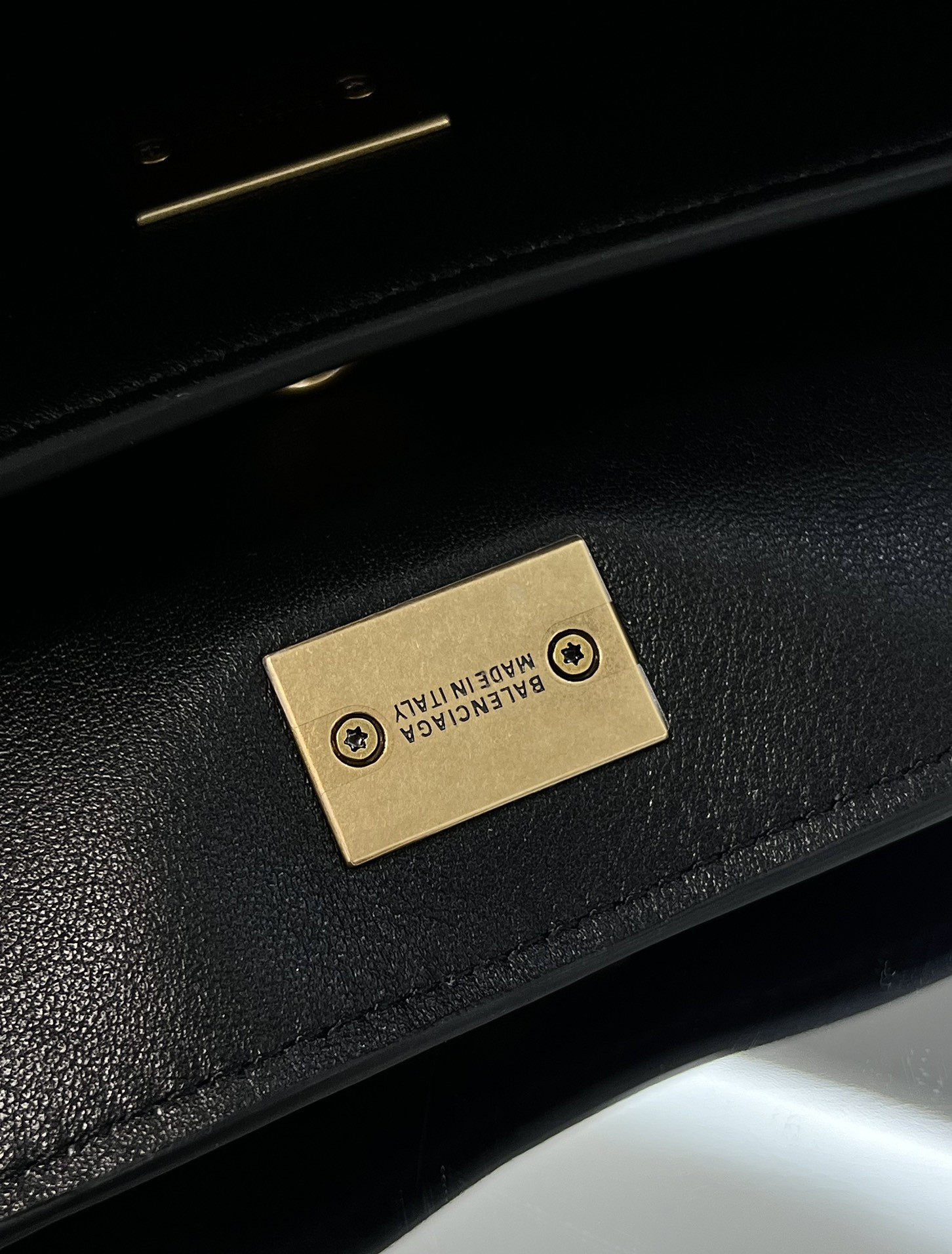 Ba*len*cia*ga rodeo medium 35x23.3x10.9cm