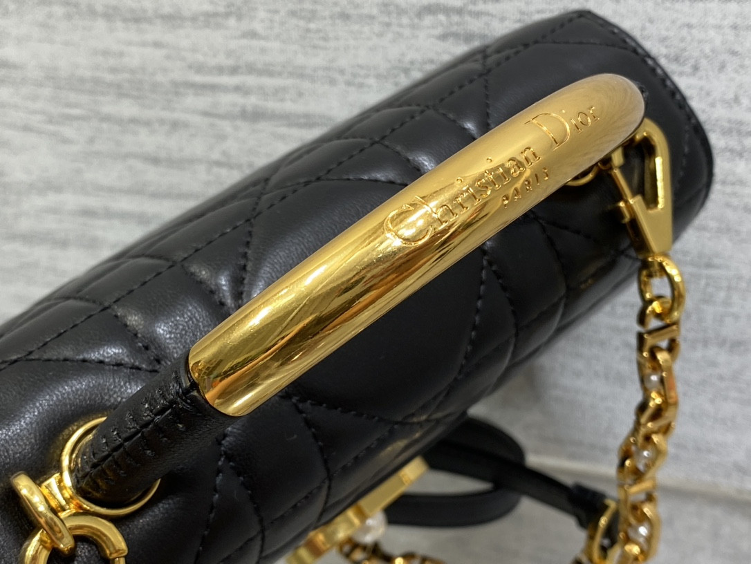 D*or small D*or ange bag black macrocannage calfskin 20 x 12 x 5 cm