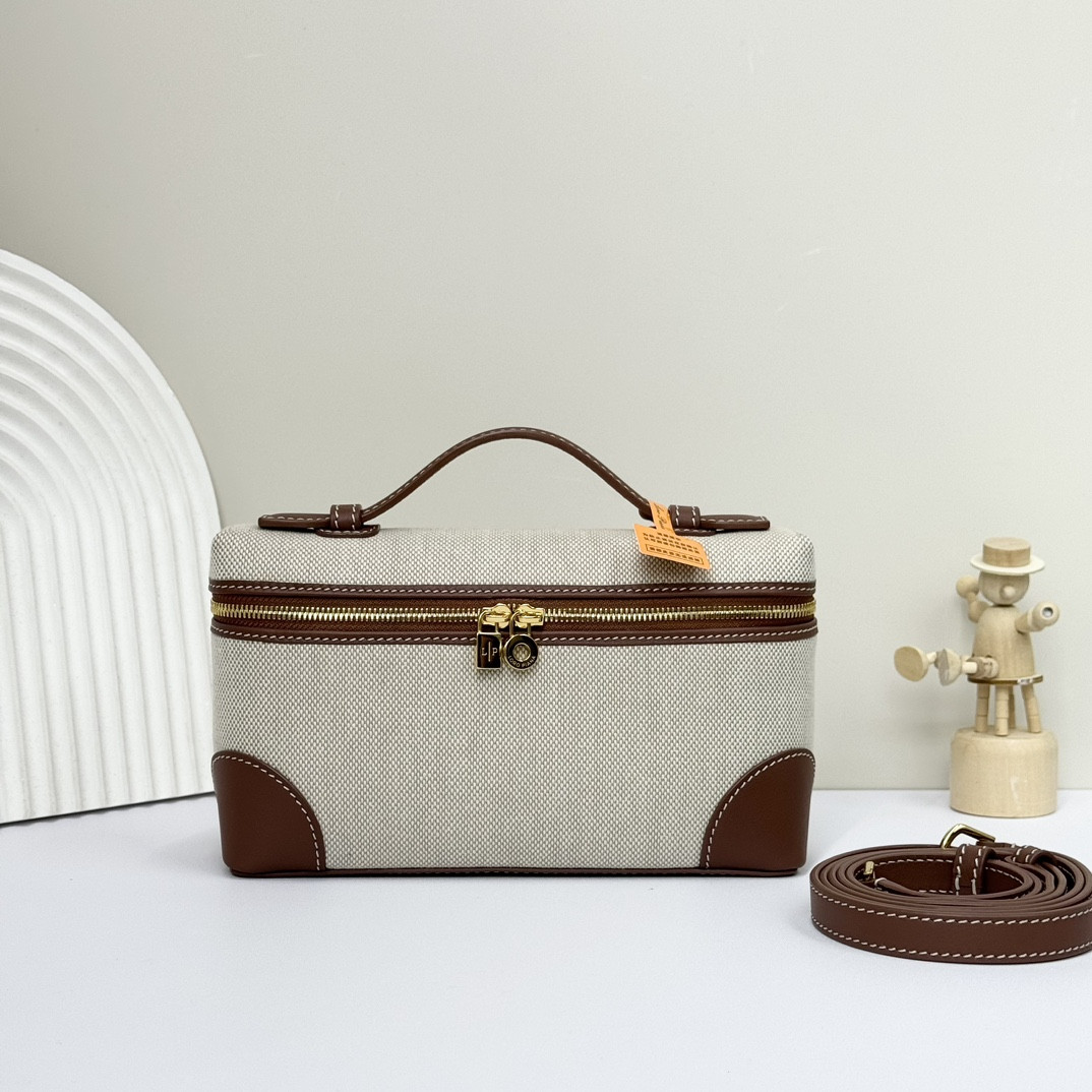 L**o p*ana extra pocket l19 cotton, linen 11 x 19 x 6.5 cm