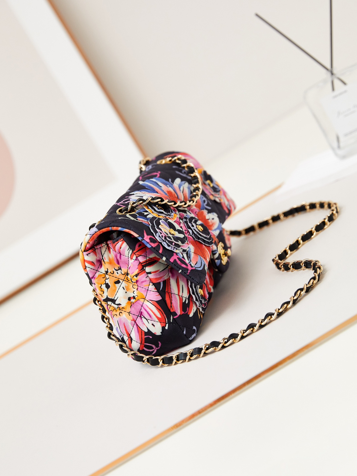 Ch*el classic flap bag 15.5×25.5×6.5cm