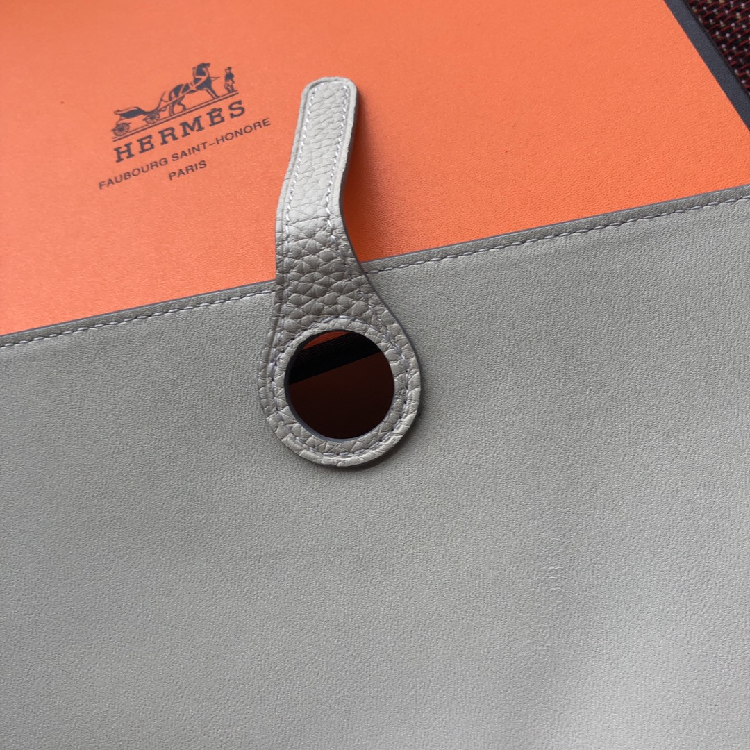 H**me5 dogon duo wallet