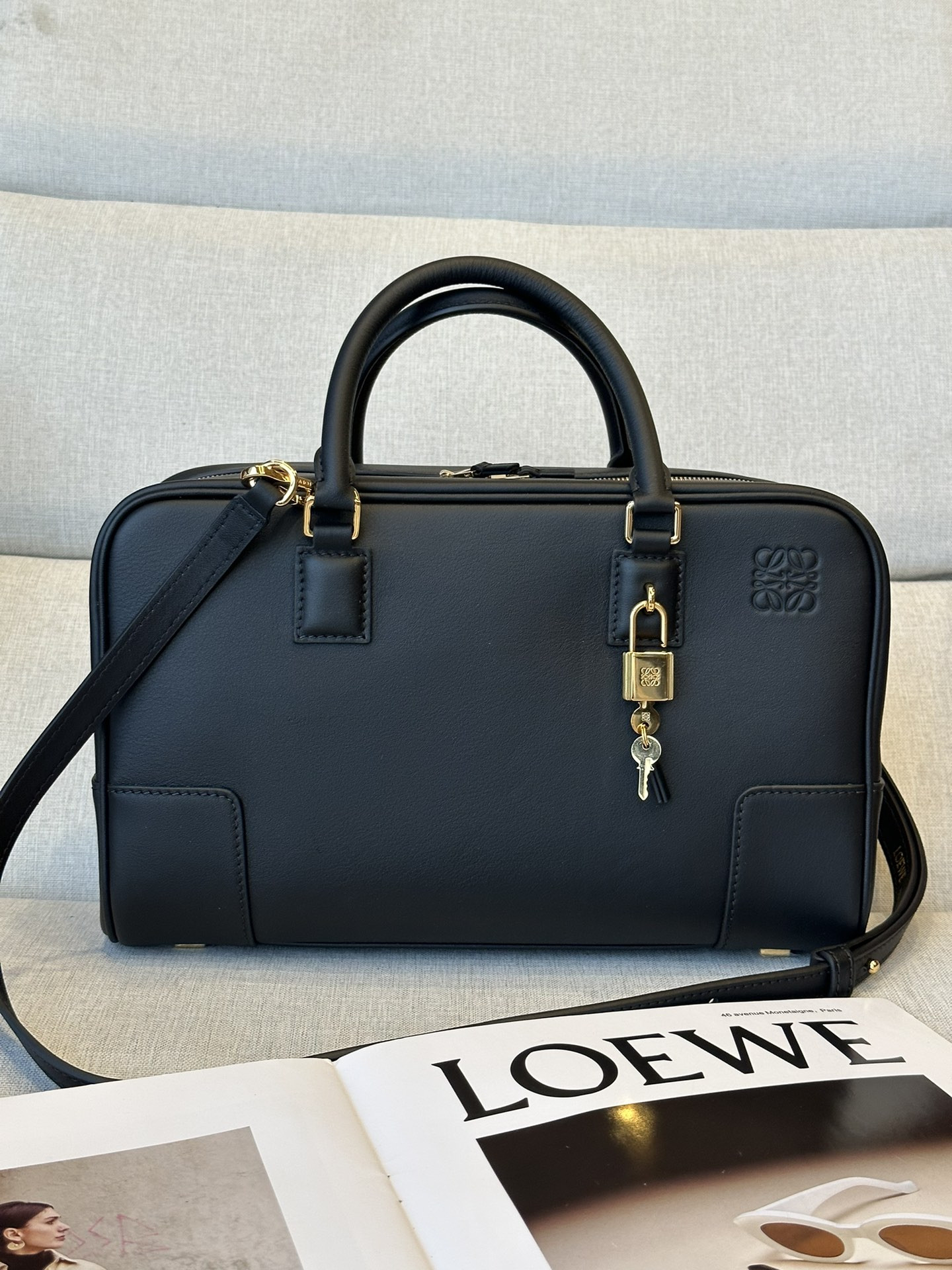 L0ew* amazona 28 bag in nappa calfskin 28x18x11cm