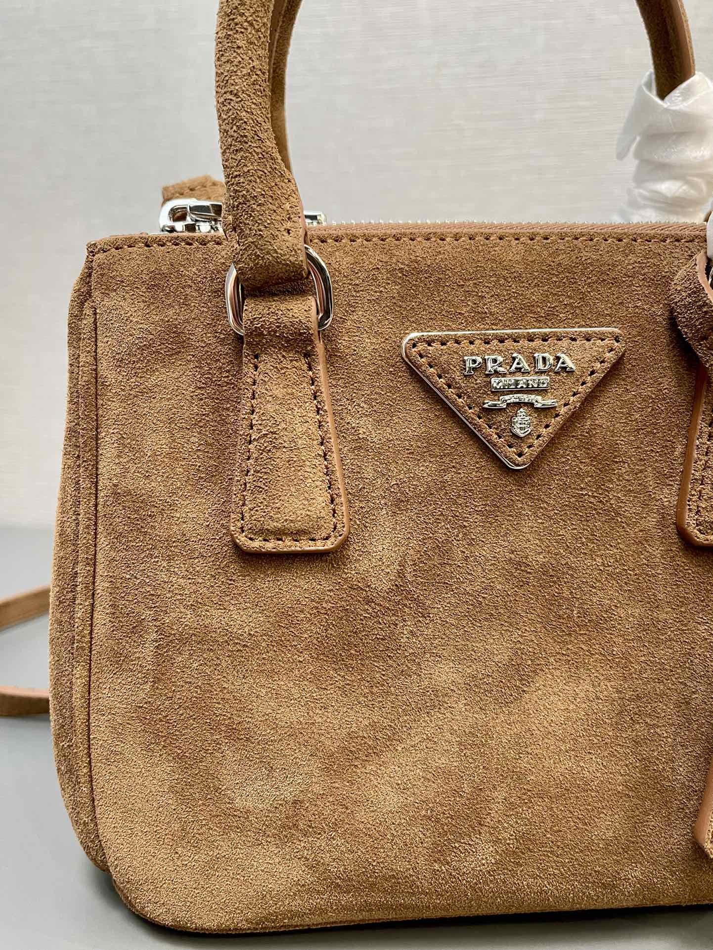 Pra*a galleria mini bag 20x15x9.5cm