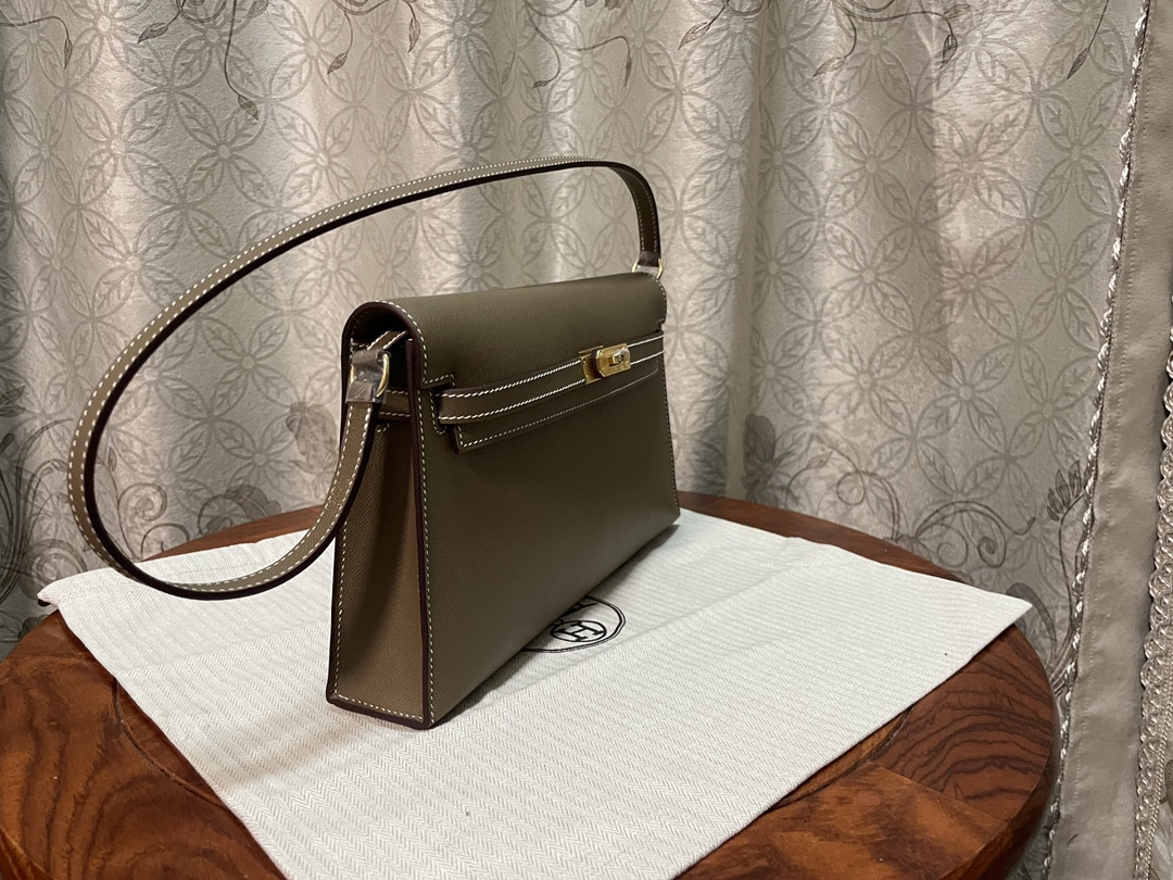 H**me5 kelly elan epsom16x27.8x4cm