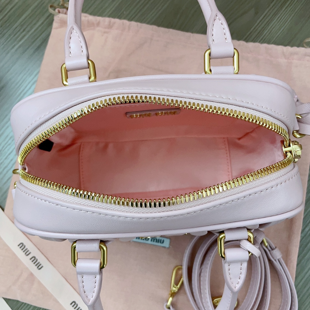 Miu Miu Arcadie matelassé nappa leather bag 13x19x6cm