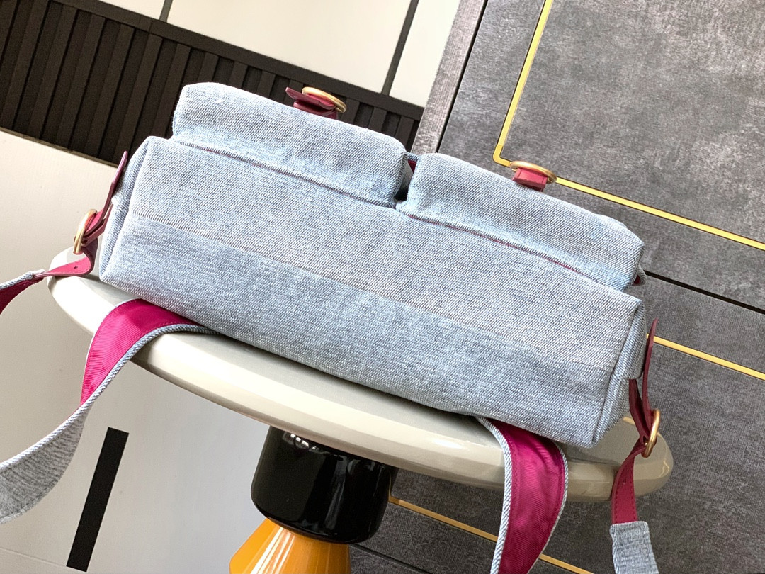 Ch*el salzburg backpack 29x29x12cm