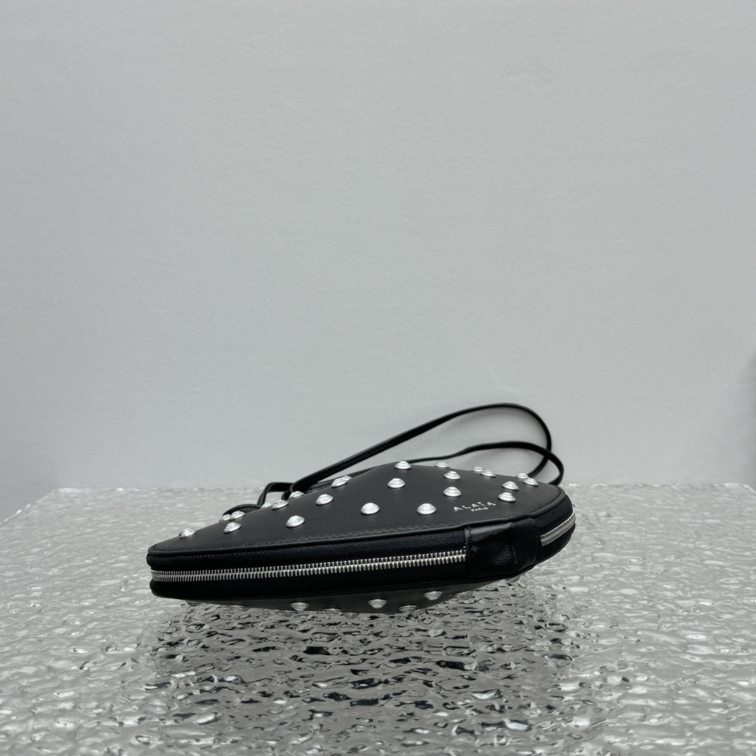 ALAÏA Le Coeur Heart Bag 18.5x20.5x5cm