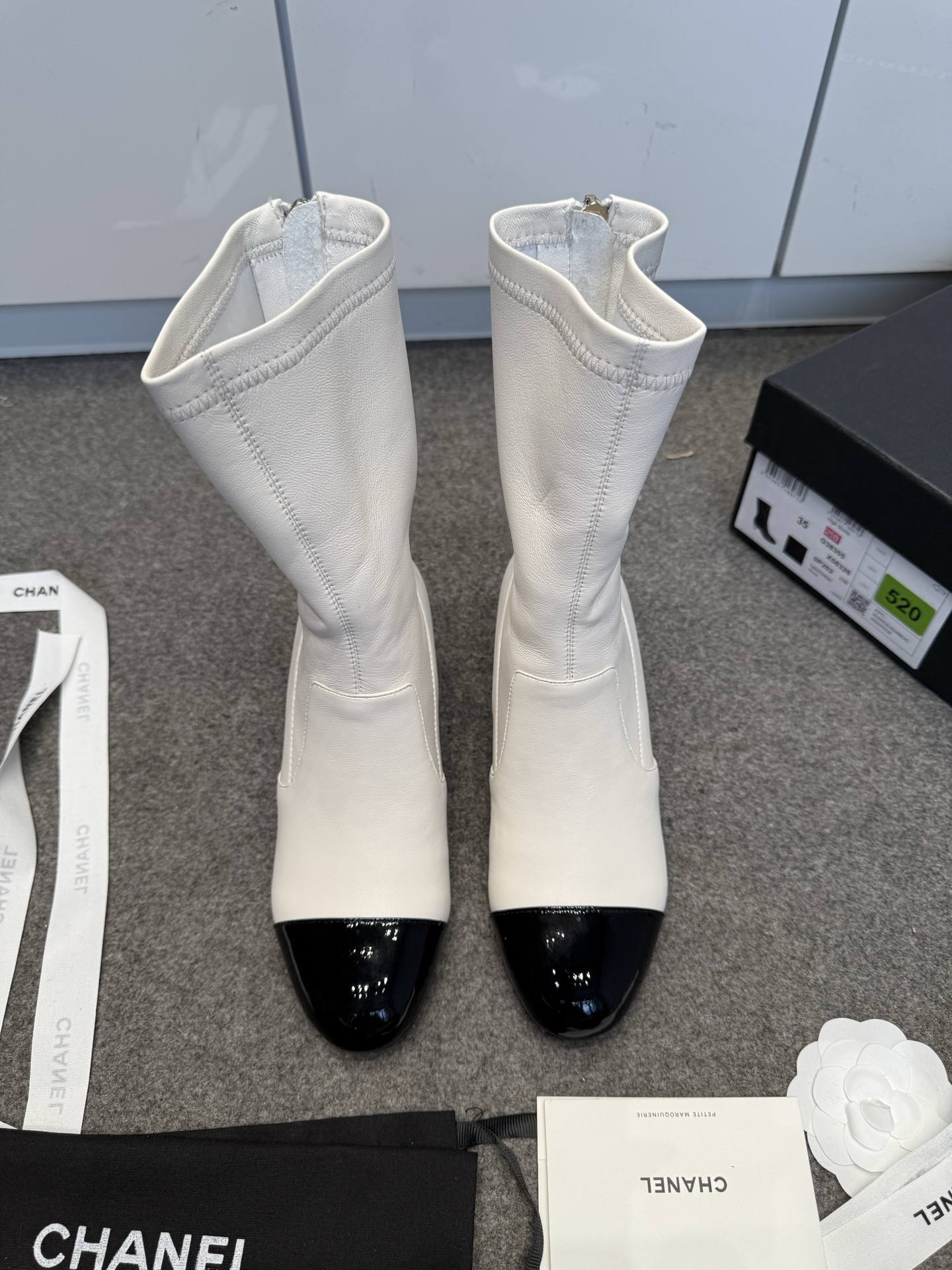 ua Ch*el mid-calf boots 6.5cm heel