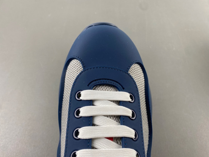 Prada America cup
