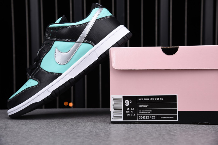 nike dunk sb low diamond S*pply co. "t*f*ny" 304292-402