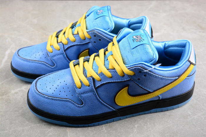 The Powerpuff Girls x Nk SB Dunk Low FZ8320-400