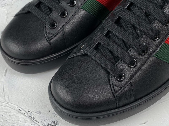 GUCC Ace Leather Sneaker ‎386750 02JR0 1078