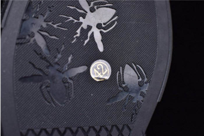 DR B23 BLACK OBLIQUE HIGH TOP SNEAKERS KCK211-DCS906