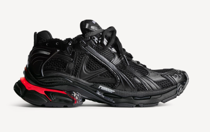 BALENCIAGA Men''s Runner Led Sneaker in Black